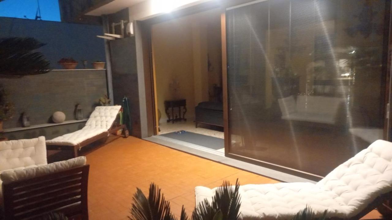 Confortevole Бари Экстерьер фото