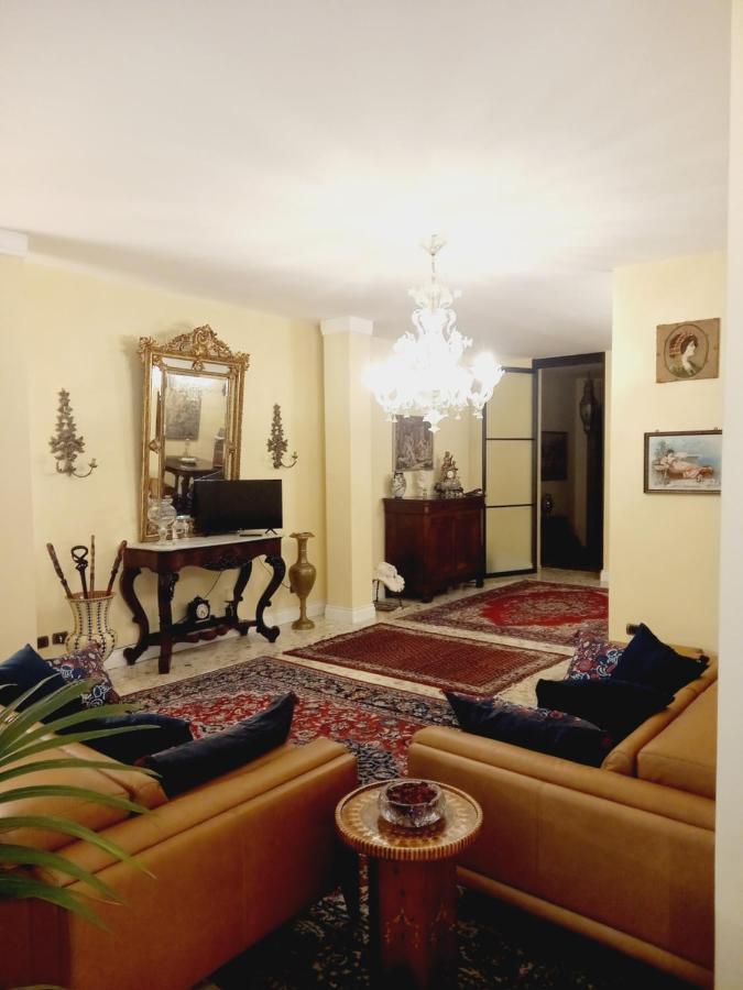 Confortevole Бари Экстерьер фото